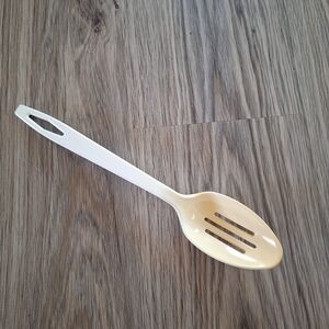 Vintage Tailor Made‎ Beige Slotted Serving Spoon 11 1/2" Inch Plastic Nylon